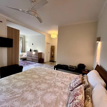 Chianti By Refuge Homes * 카스카이스